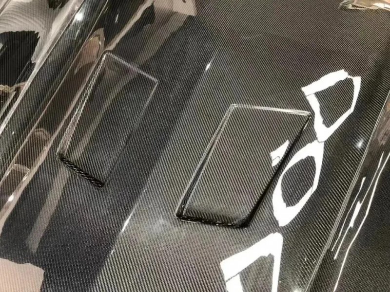 Suitable for 2014-2015  E-Class W212 Modified Original High-quality MBJ Carbon Fiber Engine Cover